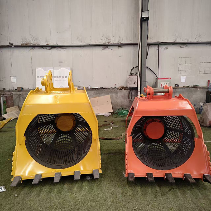 Varför välja roterande siktskopor för grävmaskiner för materialsiktning på plats?